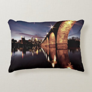 Almofada Decorativa Skyline de Stonearch