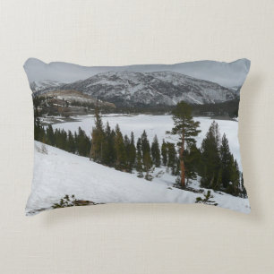 Almofada Decorativa Snowy Ellery Lake California Fotografia de inverno