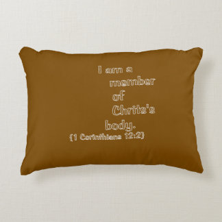 ALMOFADA DECORATIVA SOU MEMBRO DO CORPO DO CRISTO.