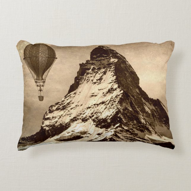 Almofada Decorativa Steampunk Matterhorn (Frente)