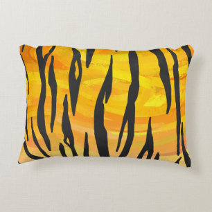Almofada Decorativa Tigre Impressão de preto e laranja