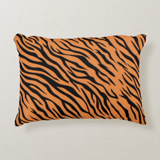 Almofada Decorativa Travesseiro de Acabamento em Tigre 16" x 12"