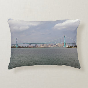 Almofada Decorativa Travesseiro de destaque da ponte embaixadora