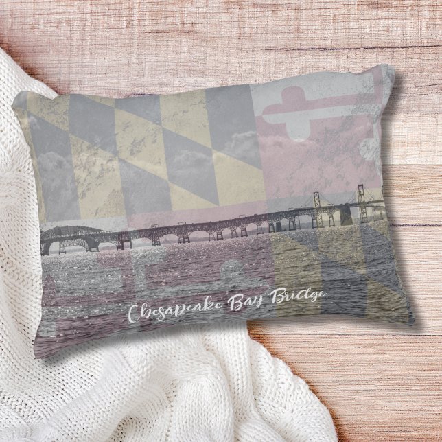 Almofada Decorativa Travesseiro decorativo de Ênfase da ponte de Chesa (A beautiful throw pillow with the Chesapeake Bay Bridge, to show your love of Maryland!)