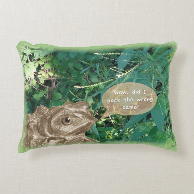 Almofada Decorativa Uau! Eu arrumei o camo errado! 12"x16" (Frente)