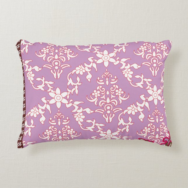 Almofada Decorativa Um design de têxteis vibrante com fricção intrinca (Frente)
