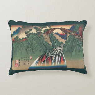 Almofada Decorativa Vista da Ponte sobre o Rio Ina, Nojiri por Hiroshi