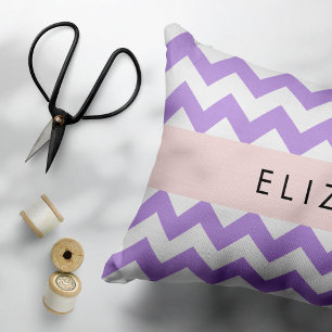 Almofada Decorativa Zigzag Roxo, Chevron Roxo, Seu Nome
