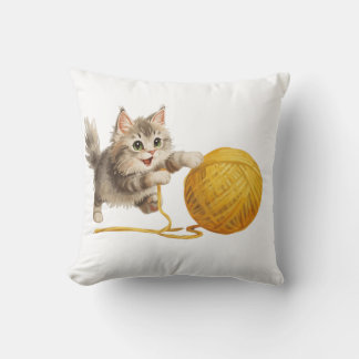 Almofada DecorativaGatinho Ginger Fofo com Bola de