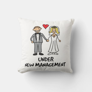 Almofada Desenho de Casamento - Sob Nova Administração