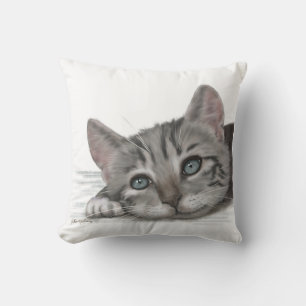 Almofada Desenho de gatinho malhado fofo descansando
