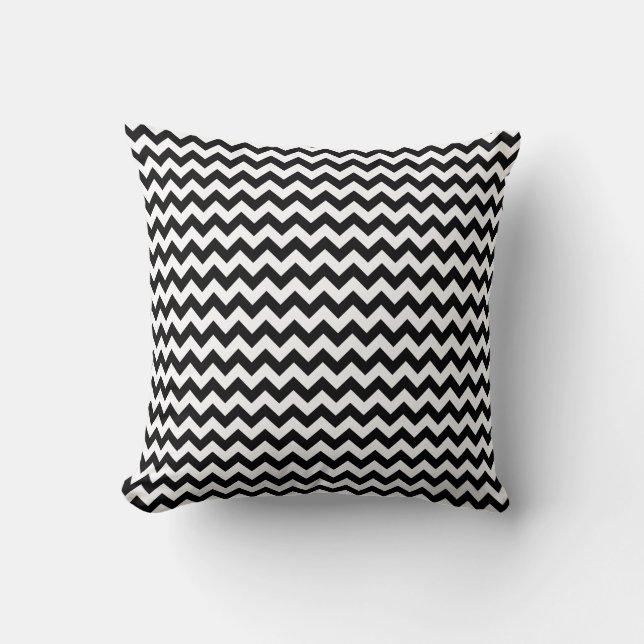 Almofada Design Clássico de Chevron Preto e Branco (Frente)