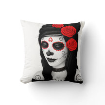 Dia da menina inoperante com os rosas brancos