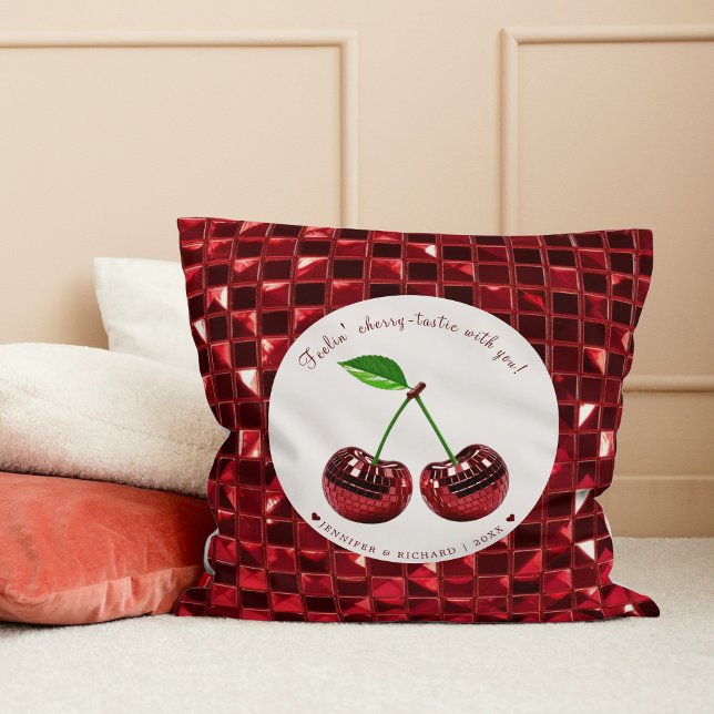 Almofada Dia de os namorados Codificado de Cereja Personali (Cherry Coded Valentine's Day Custom Throw Pillow
)