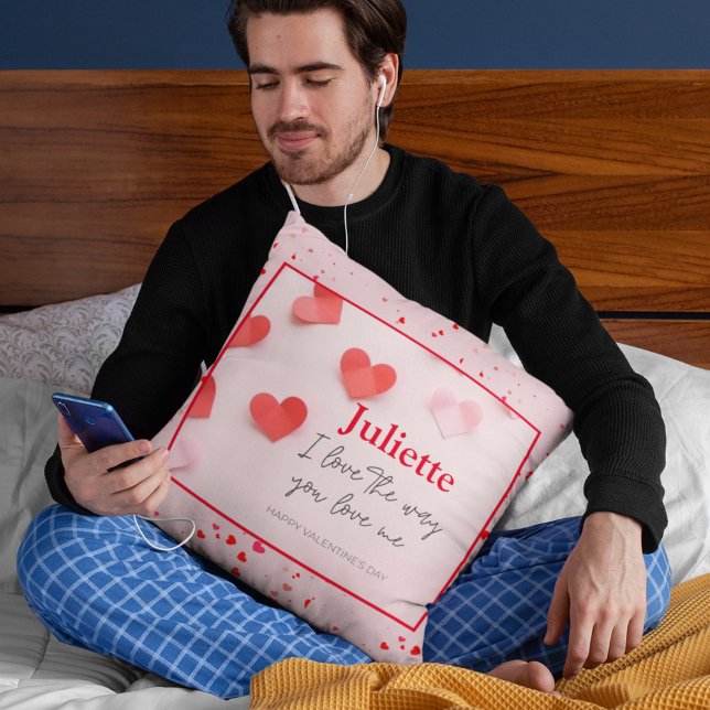 Almofada Dia de os namorados Romântico rosa e vermelho (Romantic Pink and Red Heart Valentine's Day Cushion)