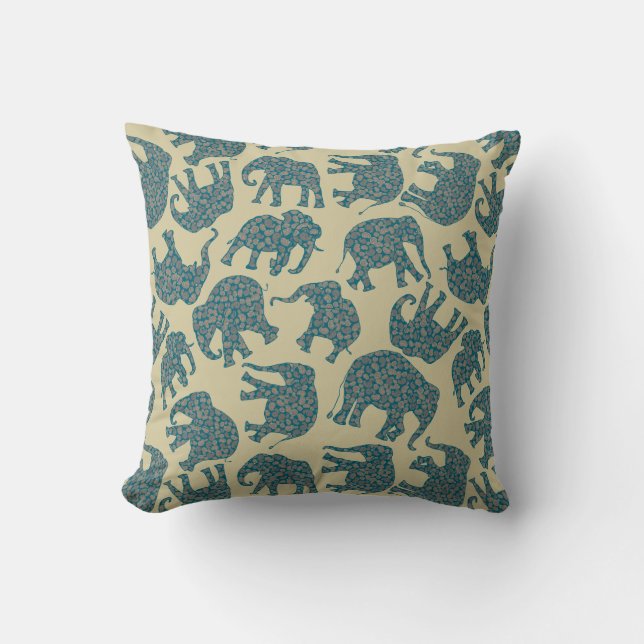 Almofada Ditzy Paisley Elephants on Beige Travesseiro ou Cu (Frente)