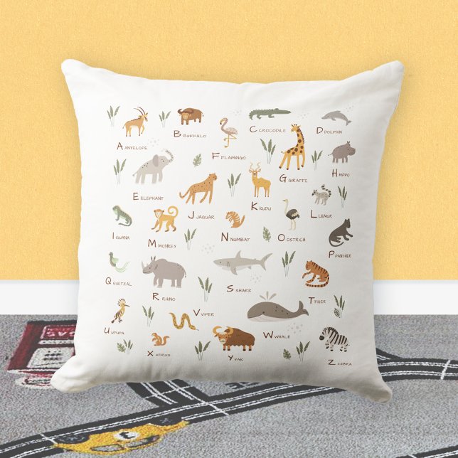 Almofada Diversão Infantil ABC Animal (Learn ABC Letters Children Jungle Safari Animals Throw Pillow©Susanne Sachers - Sunny Mind Design 🌞)