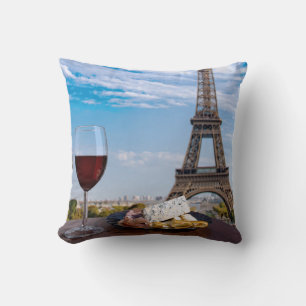 Almofada Dois copos de vinho no café em Paris