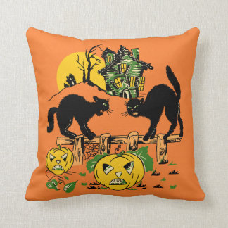 Almofada Dois gatos pretos do Halloween e casa assombrada