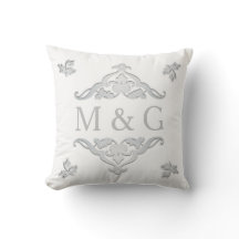 Dois monogramas com Scrollwork e folhas A24