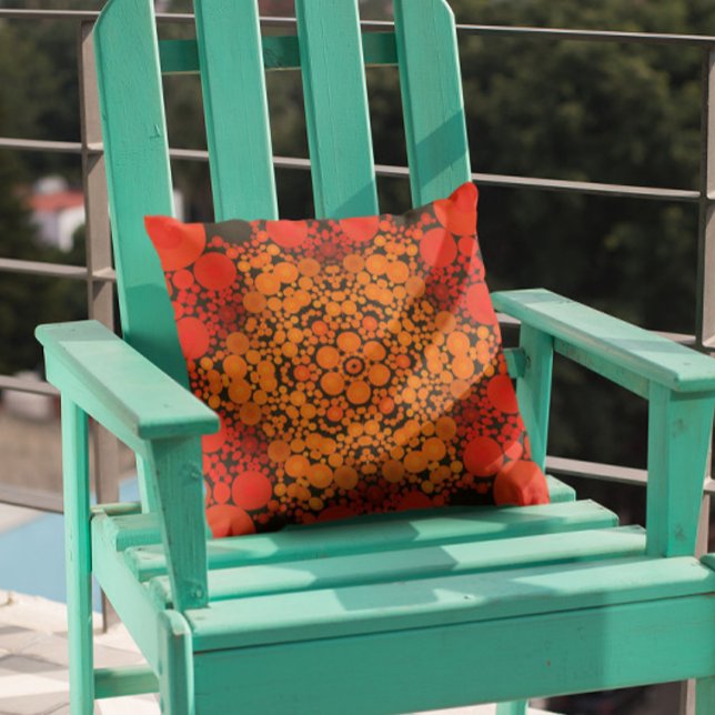 Almofada Dot Mandala Flor Laranja e Preto (Criador carregado)