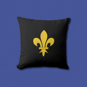 Almofada Dourada Fleur de Lis no Travesseiro Negro