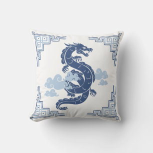 Almofada Dragão de Chinoiserie Azul e Nuvens