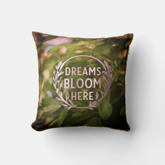 Almofada Dreams Bloom Aqui