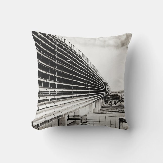 Almofada Edifício industrial Travesseiro decorativo preto e (Frente)