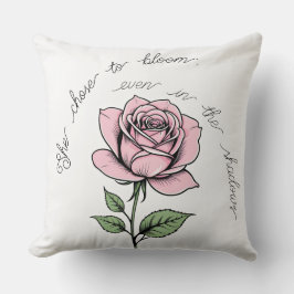 Almofada Ela escolheu Bloom, mesmo nas sombras