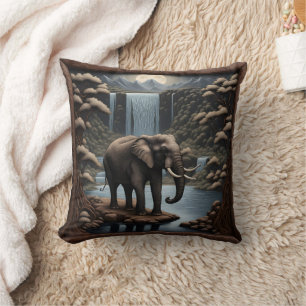 Almofada Elefante majestoso por Serene Waterfall à noite