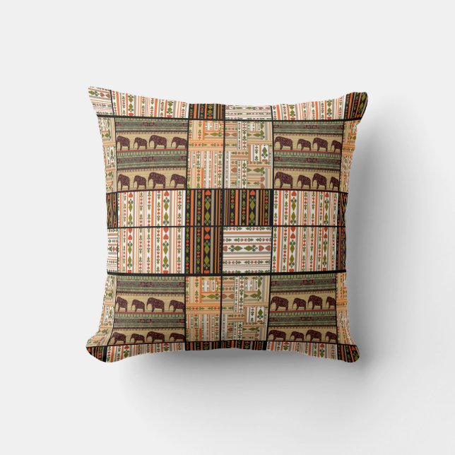 Almofada Elefantes Africanos de Patches: Textura Ornamental (Frente)