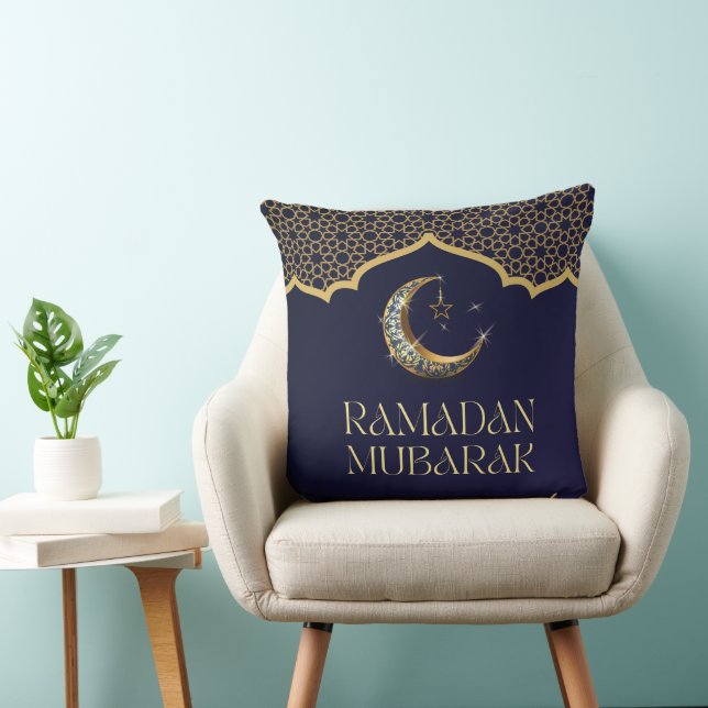 Almofada Elegant Ramadan Mubarak Throw Pillow (Cadeira)