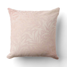 Elegant silvery pink leaf pattern