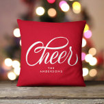 Almofada Elegante Moderno Vermelho Festivo Feliz Natal<br><div class="desc">Este elegante e moderno travesseiro decorativo de férias apresenta uma saudação moderna de escrita caligráfica que diz "Mais alegre" e tipografia moderna sobre um fundo vermelho festivo. Ambos os lados do travesseiro são idênticos. Todas as cores deste design são personalizáveis,  basta clicar em "editar usando a ferramenta design".</div>