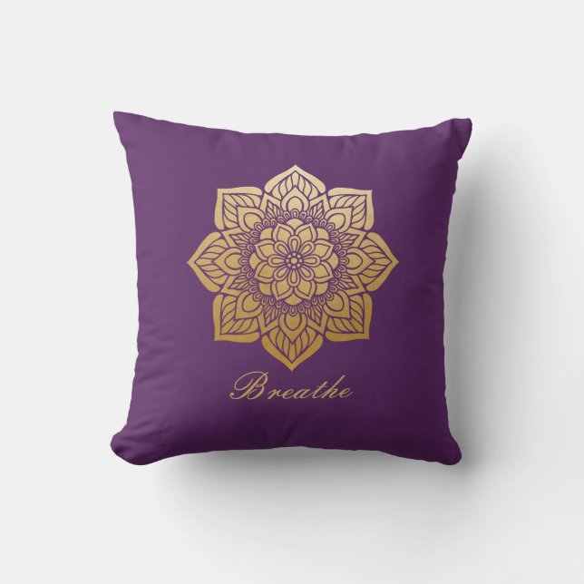 Almofada Elegante Respira Roxo e Dourado Mandala (Frente)