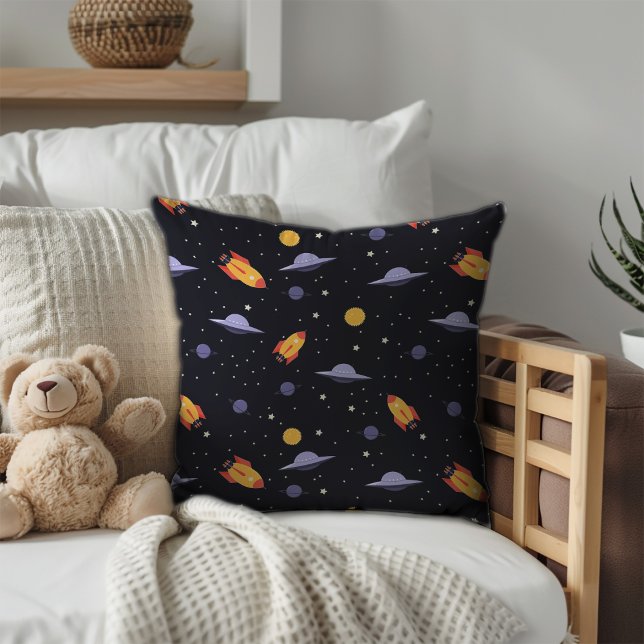 Almofada Espaço padrão lavanda laranja preto (Pattern space lavender orange black throw pillow.)