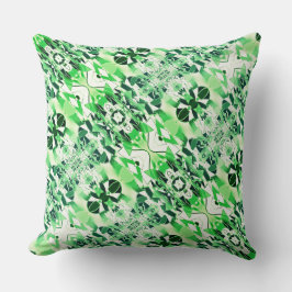 Almofada Espelhamento de formas retorcidas, tons brancos e