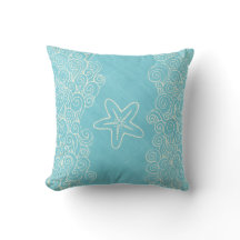 Estaleiro-marinho e travesseiro decorativo-de-crem