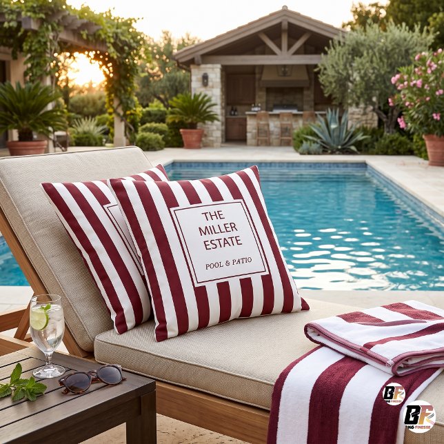 Almofada Estat Clássico de Listra de Cabana Burgundy Person (#ForYou)