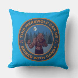 Almofada Este lobisomem pode ser subornado com doce