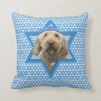 Almofada Estrela de David de Hanukkah - GoldenDoodle
