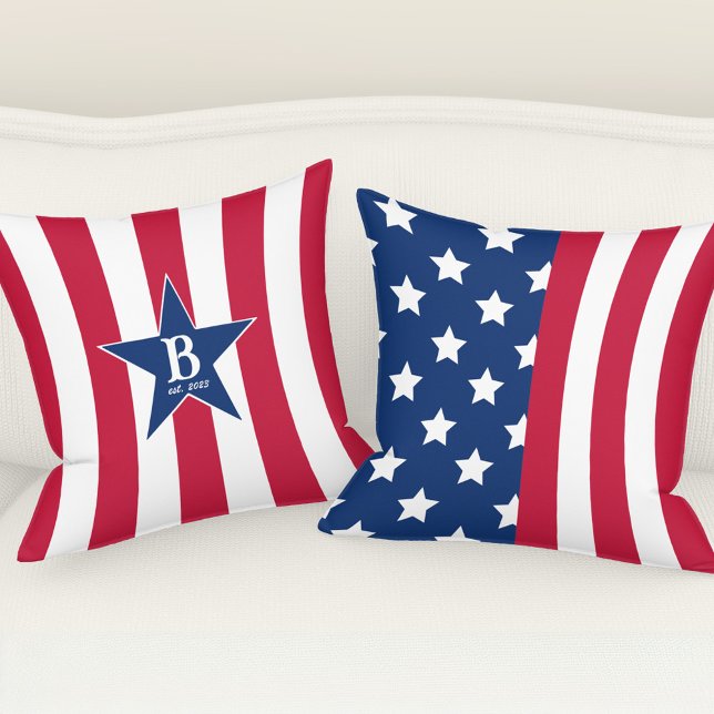 Almofada Estrelas e Stripes Bandeira Patriótica Americana (Stars and Stripes Patriotic American Flag Throw Pillow)