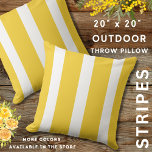 Almofada Estrias De Adoração Amarelo E Branco<br><div class="desc">Travesseiro decorativo listrado amarelo de tendência para adicionar cor e estilo à decoração do jardim de verão.</div>