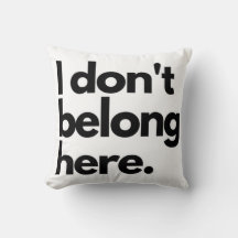 Eu não pertenço aqui... fora do Rebel Engraçado Hu