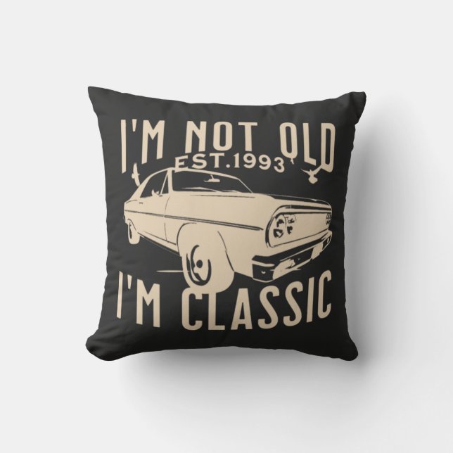 Almofada Eu não sou velho Im clássico EST 1993 retro negro (Frente)