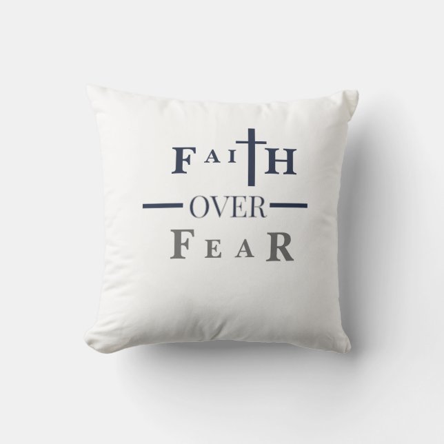 Almofada Faith Over Fear Throw Pillow – Minimal Christian  (Frente)