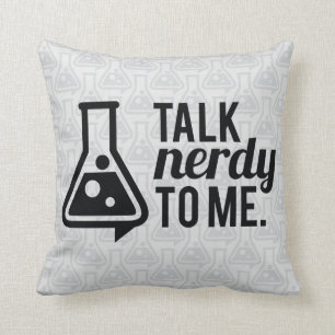 Almofada Fale com o Nerdy