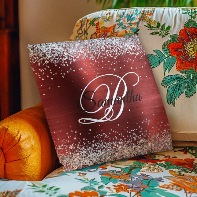 Almofada Falso Monograma de Glitter Prateado Brilhante em F (Faux Shiny Silver Glitter Red Foil Monogram Throw Pillow)