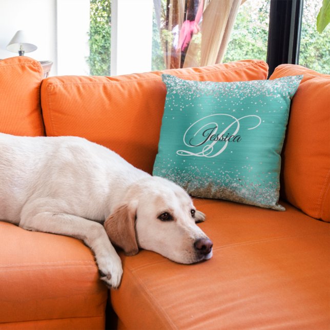 Almofada Falso Monograma de Glitter Prateado Brilhante em F (Silver Glitter Turquoise Foil Monogram Throw Pillow)